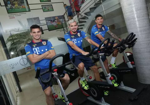 România - Norvegia, preliminariile Euro 2020 (15 octombrie, 21.45). Vor fi peste 30.000 de copii în tribune. Burcă și Cristea, la antrenament