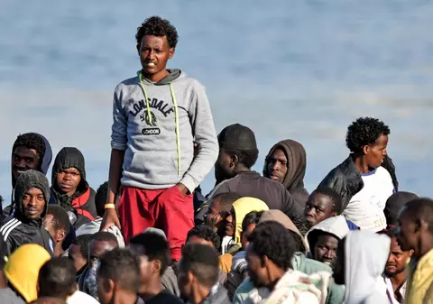 Sătenii din Grecia alungă imigranții cu pietre și cer închiderea frontierelor