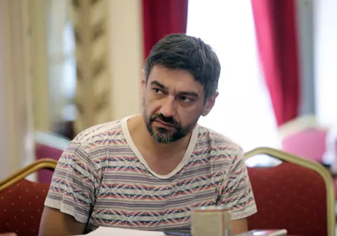 Bogdan Albulescu, tras spre teatru de o fostă iubită! Era student la Drept când a decis să dea avocatura pe actorie
