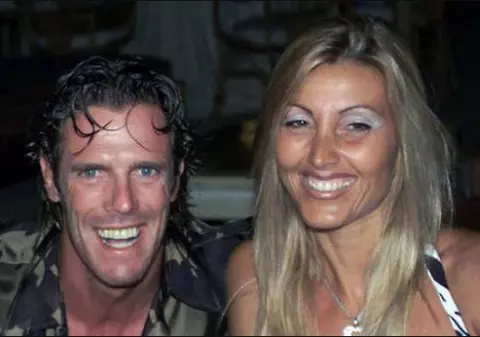 Fosta soție a lui Mario Cipollini acuză: „Mi-a pus pistolul la tâmplă!”