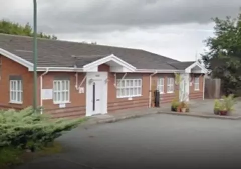 Școala unde părinții decid când să-și ia copiii lor vacanță