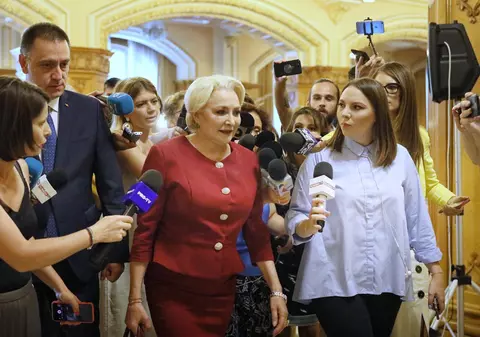 Newsweek: Viorica Dăncilă, înregistrată când promitea parlamentarilor PSD bani în teritoriu prin PNDL