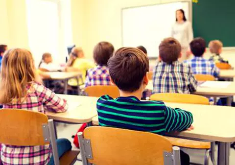 Cheltuielile pentru Educaţie ale unei familii au crescut în 2019, cu peste 250%