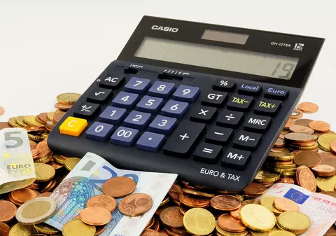 Cursul valutar 1 octombrie 2019| Leul se depreciază la niveluri record