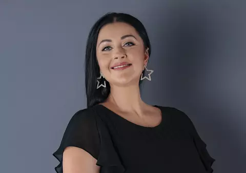 Gabriela Cristea și-a umplut casa de camere video. Se întoarce la TV, dar nu-i va scăpa nimic din ce se-ntâmplă cu fetele ei