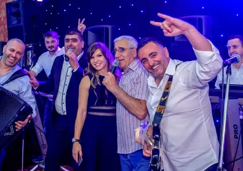 Decizie grea pentru Simona  Halep: face nunta la București sau la Constanța? ”O să fiu prezent oriunde și o să-i compun un cântec nou” promite Hrista Lupci, rapsodul aromânilor