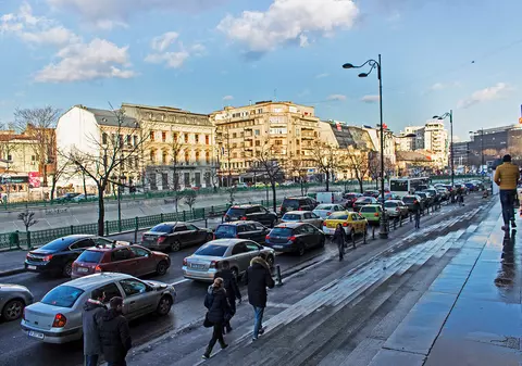 Praful din atmosferă, criminalul nevăzut. Care sunt zonele din București unde poluarea este de peste patru ori mai mare decât limitele admise