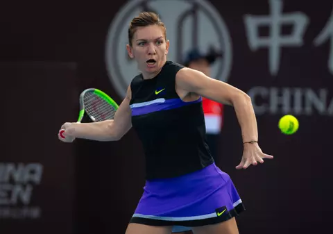 Simona Halep, sperietoare pentru adversare. ”Te rogi la Dumnezeu pentru viața ta când joci cu ea”