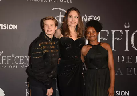 Angelina Jolie a împărțit covorul roșu cu Mădălina Ghenea și Catrinel Menghia. Apariții de senzație la premiera filmului "Maleficient" de la Roma