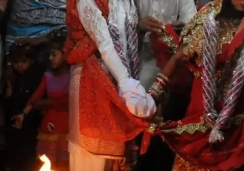 Sfârșit tragic pentru o proaspătă mireasă. Soțul ei nu a mai putut face nimic. Fotografia care i-a adus sfârșitul