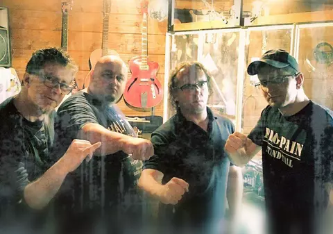 Se destramă trupa Legion! Solistul Rudolf Stauder s-a făcut politician, iar alți membri ai trupei au emigrat în SUA și în Germania