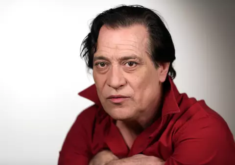 Pe scenă, după ce a aflat că i-a murit mama! Marius Bodochi a jucat într-o comedie, cu sufletul sfâșiat de durere