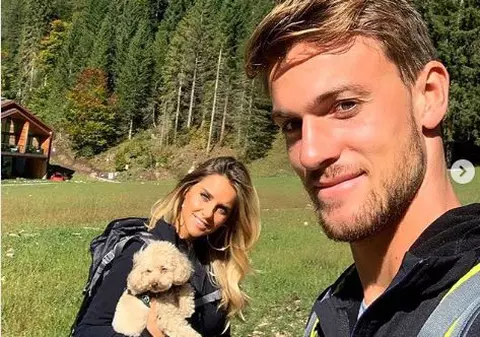 Ce iubită sexy are jucătorul Daniele Rugani de la Juventus! Michela atrage toate privirile