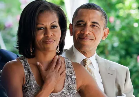 Ce și-au scris Barack și Michelle Obama pe Twitter la aniversarea a 27 de ani de la căsătorie