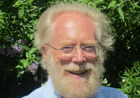 Scandal la Cambridge. Un profesor care a hărțuit sexual 10 studente a fost reangajat la universitate