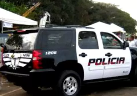 Un stilist a sfârșit tragic. Omorât în casa lui și lăsat într-o pungă