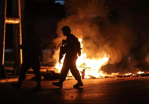 Starea de urgență, decretată din cauza protestelor violente din Chile. „Suntem în război împotriva unui dușman puternic”