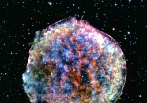 Moartea unei stele. Imagini spectaculoase cu supernova Tycho