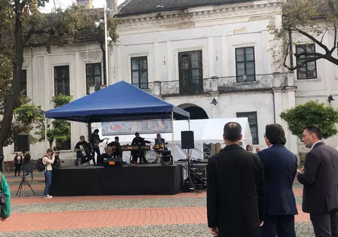 Cântăreții stradali din Timișoara s-au reunit pe scenă la primul festival pentru ei. Printre artiști a fost și un concurent de la Românii au talent