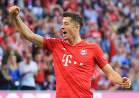 Liga Campionilor, etapa a patra a grupelor. Real a dat șase! PSG, Juventus și Bayern câștigă chinuit, dar se califică în optimi