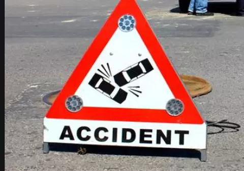 Mașină cu procese verbale de la secții de votare, implicată într-un grav accident în județul Vrancea