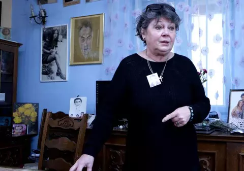 Anca Pandrea a făcut parastas de șapte ani pentru Iurie Darie