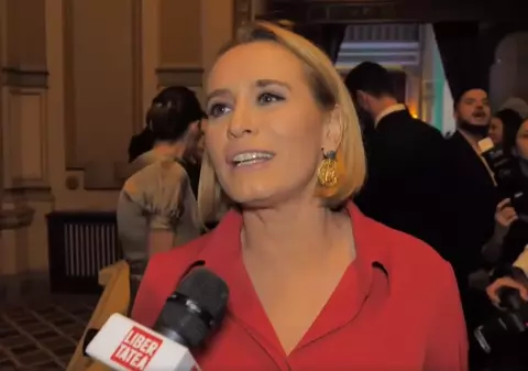 Andreea Esca, dezvăluiri despre ședința foto cu fiica ei. Cum se înțelege vedeta cu Alexia. „Mă sună tot timpul”
