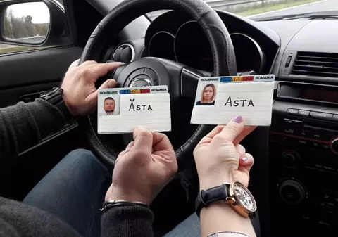 Gestul pe care îl fac românii din diaspora după ce votează. Postările lor au devenit virale