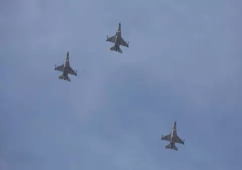 Israelul lovește baze iraniene din Siria, într-un moment tensionat în Orientul Mijlociu