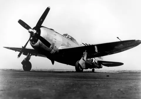 Un pilot american, al cărui avion a fost doborât de armata germană în 1945, a fost înmormântat corespunzător după 74 de ani