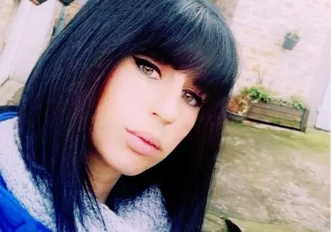 Caz șocant în Franța: O tânără însărcinată a murit după ce a fost atacată de aproape 90 de câini