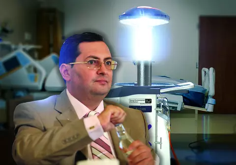 Firma unui mason cu studii la Academia SRI vinde spitalelor românești roboți cu 150.000 de euro bucata, care au ca preț de intrare 65.000 de euro!