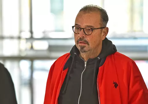 Bunuri în valoare de 40.000 de euro au dispărut din declarația de avere a lui Cristian Popescu Piedone. Explicațiile acestuia