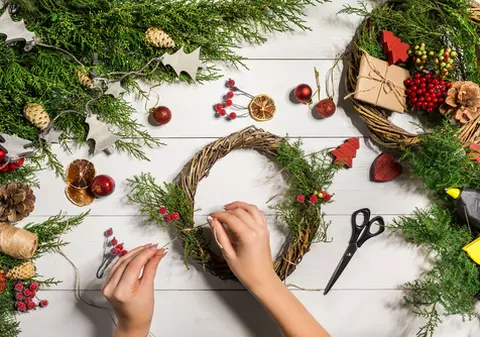 Cum să faci decorațiuni de Crăciun - idei ușoare pentru un decor original