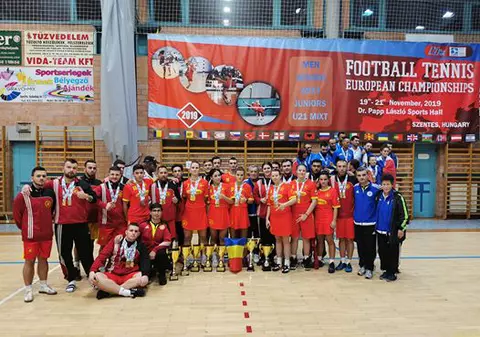 8 medalii de aur pentru tricolori la Campionatul European de tenis cu piciorul