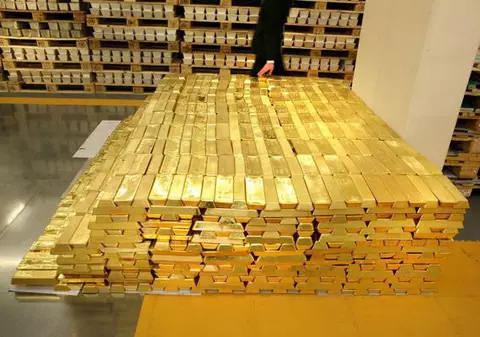 Bogații lumii încep să-și pună averile în seifuri, în așteptarea crizei. Închirierea unuia costă milioane de dolari