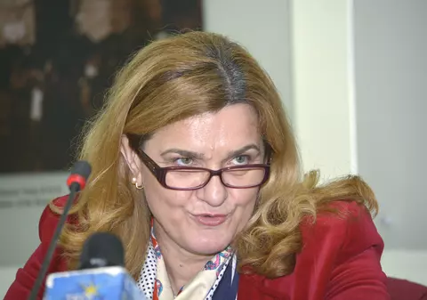 Elisabeta Lipă, atac la Bogdan Matei, fostul ministru al Tineretului și Sportului: ”Sunt supărată și dezamăgită. Dacă ești om de onoare, îți ții promisiunea”