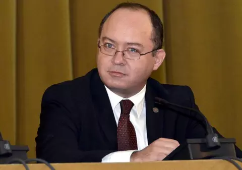 UPDATE | Aurescu, la audierea pe tema situaţiei din Orientul Mijlociu: "Ambasada României la Bagdad este în proces de relocare"