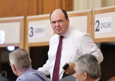 Avertismentul lui Ionuț Dumitru, economist-șef al Raiffeisen: Cheltuielile sociale au fost mai mari decât s-a bugetat, deficitul este foarte mare