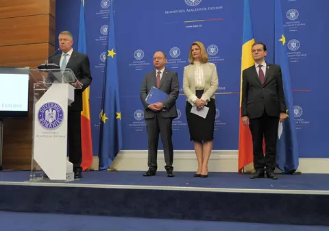 UPDATE | Predare-primire la ministere. Preşedintele Klaus Iohannis a atacat dur guvernarea PSD. Prima şedinţă a Executivului Orban va avea loc miercuri