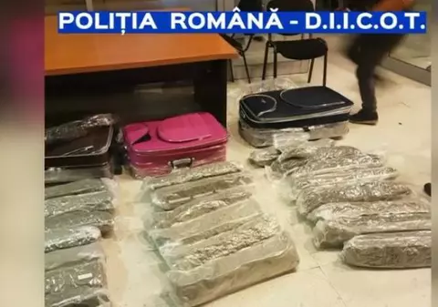 Droguri de jumătate de milion de euro, descoperite pe Centura Capitalei