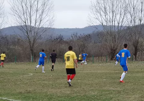Autogol de Guinness Book în România: echipa unui primar din Prahova și-a dat autogol după cinci secunde într-un meci de fotbal din Liga 6. ”A fost uluială totală”
