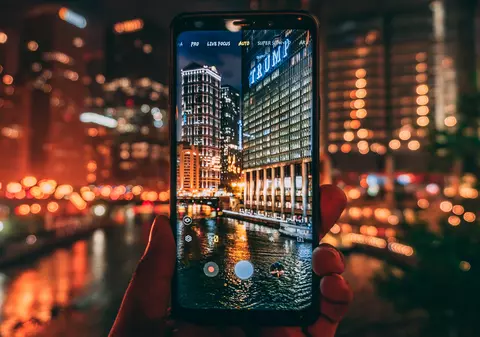 Care sunt cele mai bune telefoane din lume în 2019. Top 10 modele cu Android și iOS