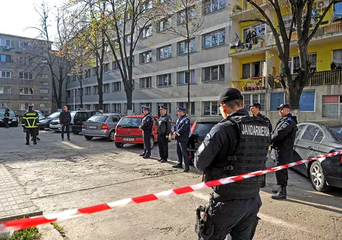 Blocul din Timișoara unde au murit trei oameni nu este încă sigur după otrava împrăștiată la deratizare. Oamenii se pot întoarce acasă în alte două locații afectate