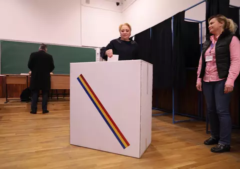 Viorica Dăncilă după ce a votat: "Cine se scoală de dimineață, ajunge departe"
