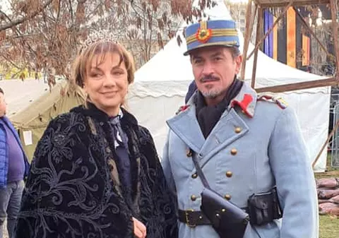 „Sunt șase ani de când îl întruchipez pe Țepeș”. Bogdan Jianu, actorul de filme istorice, a fost școlit de Sergiu Nicolaescu și de Carmen Tănase