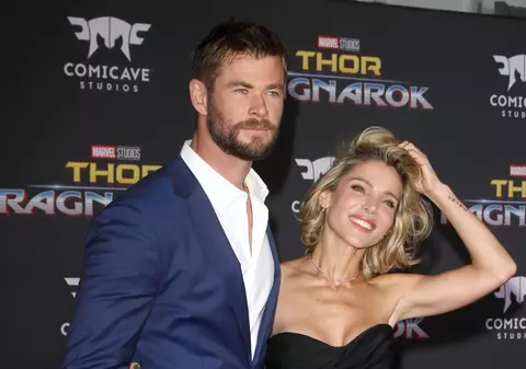 Cu ce a plecat Chris Hemsworth de pe platourile de filmare de la "Thor". Soția sa l-a dat de gol