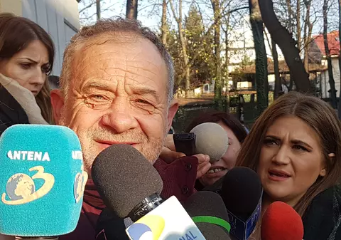 Buzatu îl apără pe Bădălău şi spune că afirmaţia acestuia despre diaspora a fost făcută la "şpriţuri cu jurnaliştii"