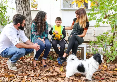 Povestea emoționantă a băiețelului în vârstă de 9 ani, care a suferit 17 operații, prezentată la Visuri la Cheie