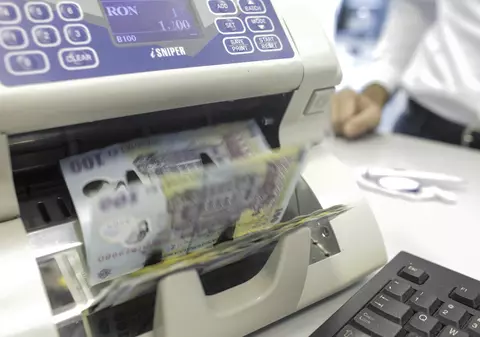 Cum va arăta bugetul pe 2020: deficit de 3,6%, este interzisă cumularea pensiei cu salariul la stat, iar accizele la țigări vor crește